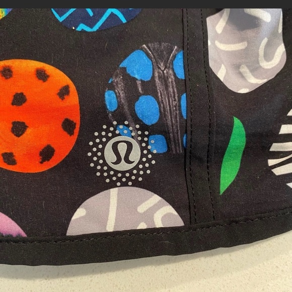 Seawheeze Tracker Shorts - Picture 3 of 4